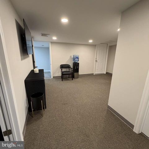 203 E PENNSYLVANIA BLVD, Feasterville Trevose, PA 19053