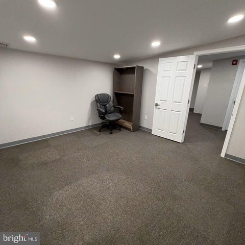 203 E PENNSYLVANIA BLVD, Feasterville Trevose, PA 19053