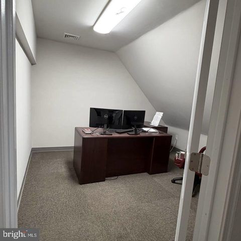 203 E PENNSYLVANIA BLVD, Feasterville Trevose, PA 19053