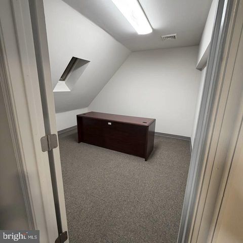 203 E PENNSYLVANIA BLVD, Feasterville Trevose, PA 19053