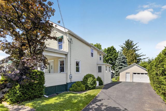 250 Rombout Avenue, Beacon, NY 12508