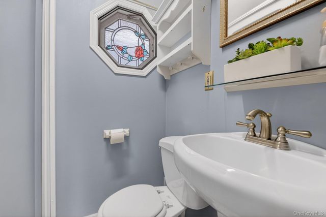 250 Rombout Avenue, Beacon, NY 12508