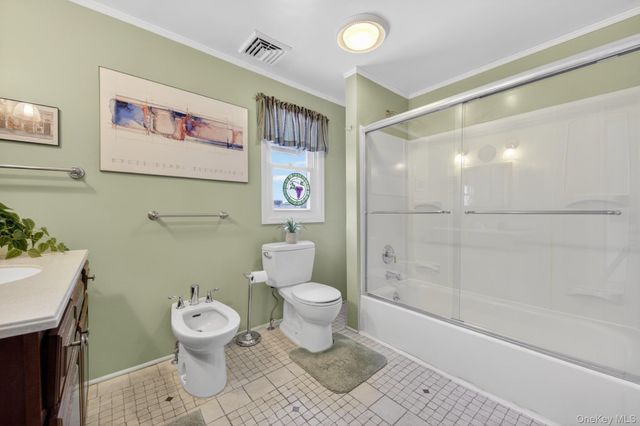250 Rombout Avenue, Beacon, NY 12508