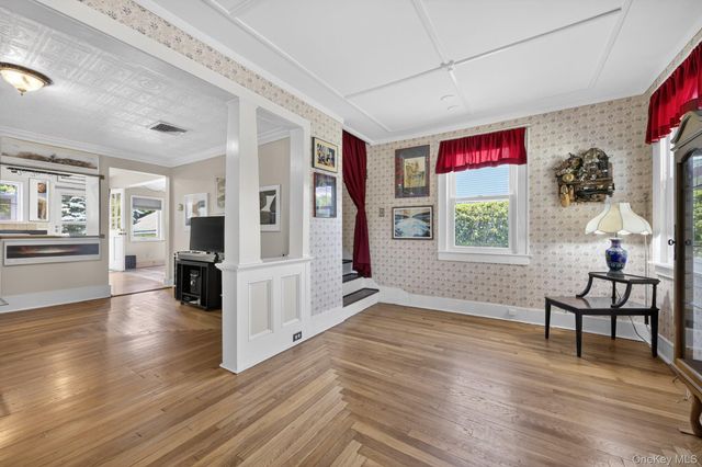 250 Rombout Avenue, Beacon, NY 12508
