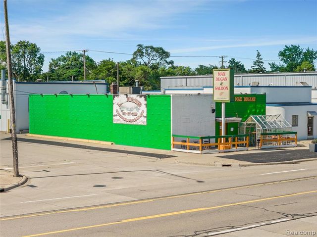 844 E 10 Mile Road, Hazel Park, MI 48030