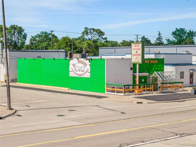 844 E 10 Mile Road, Hazel Park, MI 48030