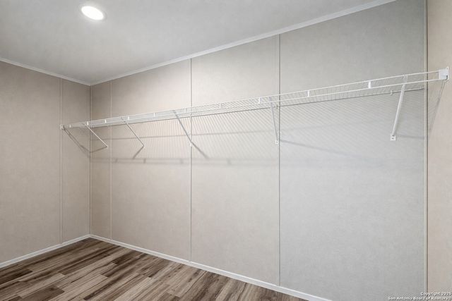 563 Oak Trail, Canyon Lake, TX 78133