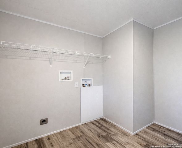 563 Oak Trail, Canyon Lake, TX 78133