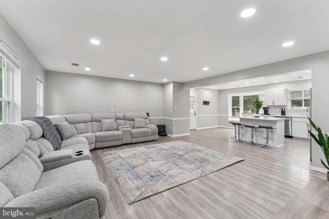 2577 LAUREL BRANCH DR, Waldorf, MD 20603