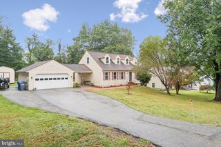 2577 LAUREL BRANCH DR, Waldorf, MD 20603