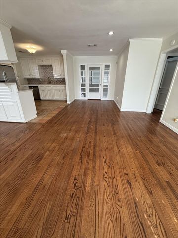 1234 S Gardenia Drive, Houston, TX 77018