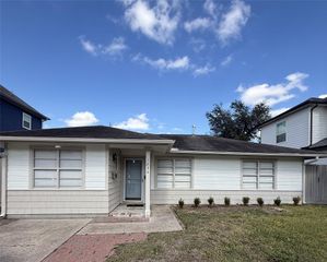 1234 S Gardenia Drive, Houston, TX 77018