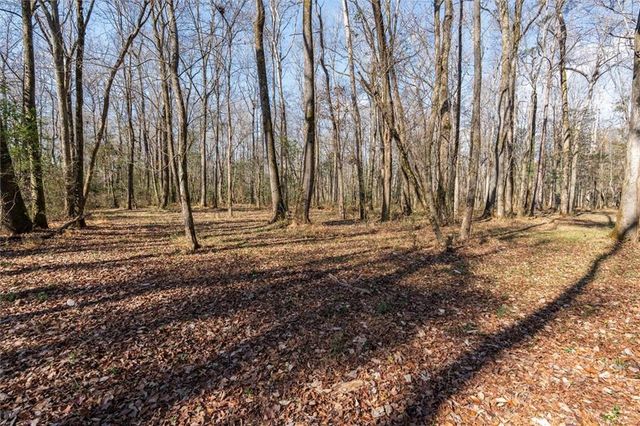 1585 Hays Mill Road, Carrollton, GA 30117