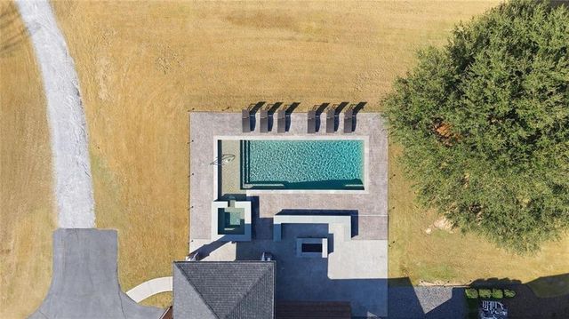 1585 Hays Mill Road, Carrollton, GA 30117