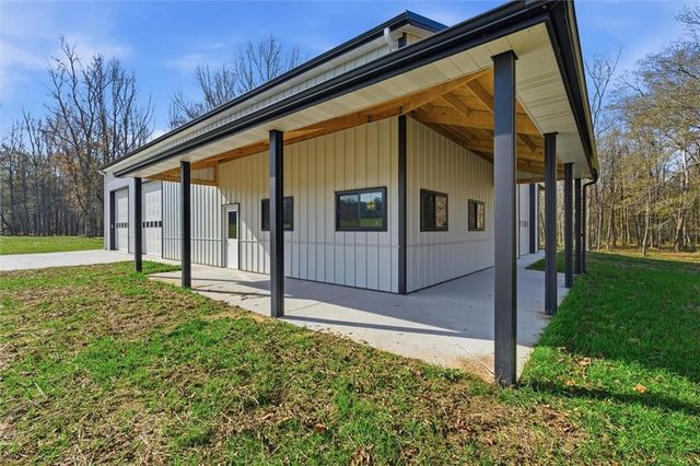 1585 Hays Mill Road, Carrollton, GA 30117