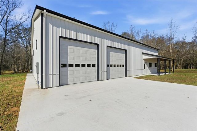 1585 Hays Mill Road, Carrollton, GA 30117