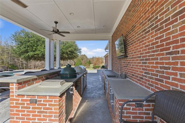 1585 Hays Mill Road, Carrollton, GA 30117