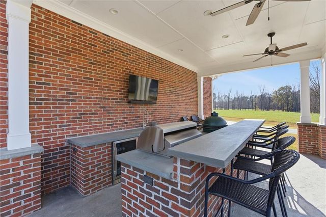 1585 Hays Mill Road, Carrollton, GA 30117