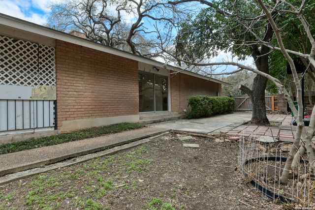 11519 Whisper Moss St, San Antonio, TX 78230