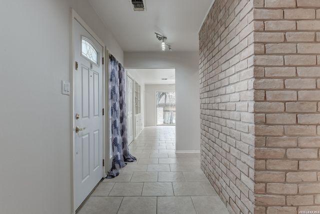 11519 Whisper Moss St, San Antonio, TX 78230