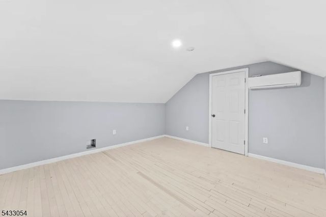 101 Lafayette St, Paterson City, NJ 07501