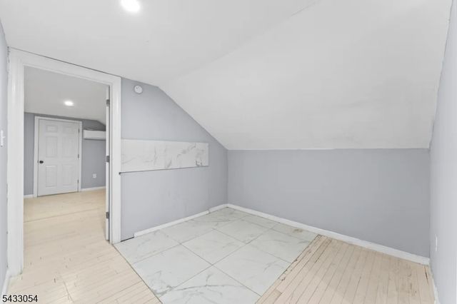 101 Lafayette St, Paterson City, NJ 07501