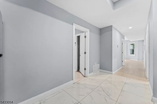 101 Lafayette St, Paterson City, NJ 07501
