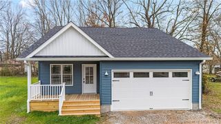 161 S Fifth Street, Austin, IN 47102