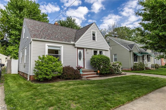 4425 W 10th Street, Cleveland, OH 44109