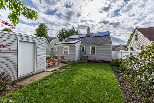 4425 W 10th Street, Cleveland, OH 44109