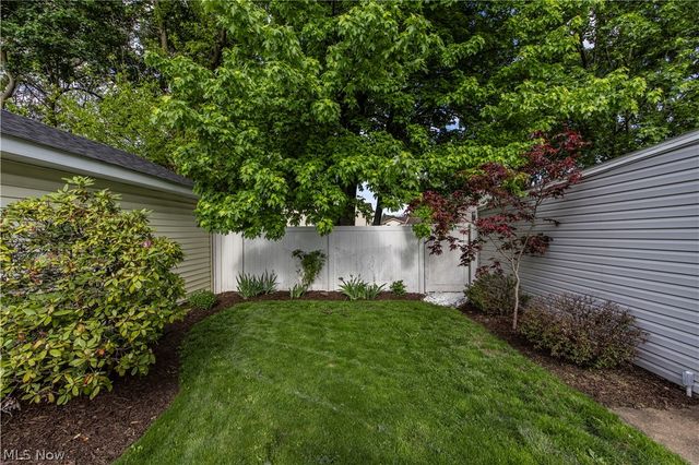 4425 W 10th Street, Cleveland, OH 44109