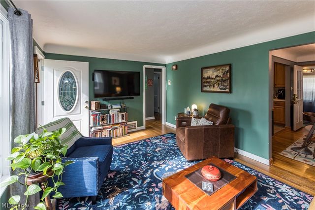 4425 W 10th Street, Cleveland, OH 44109