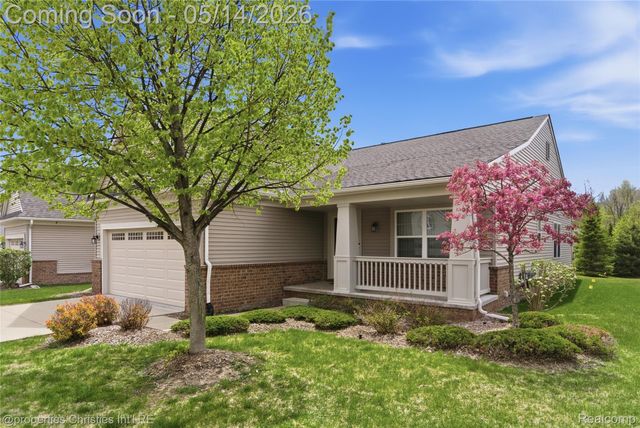 2213 Bridge Water 1, Oxford Charter Township, MI 48371