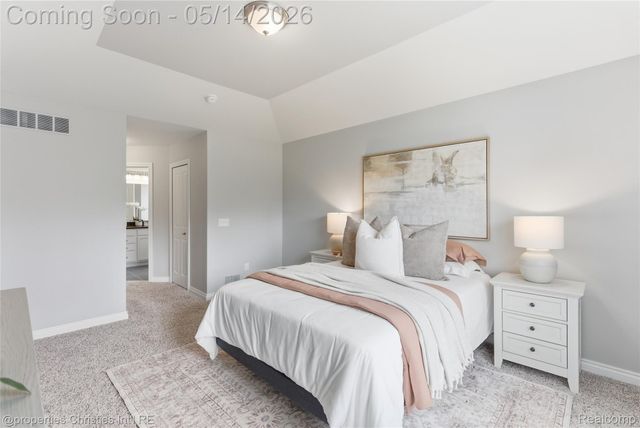 2213 Bridge Water 1, Oxford Charter Township, MI 48371