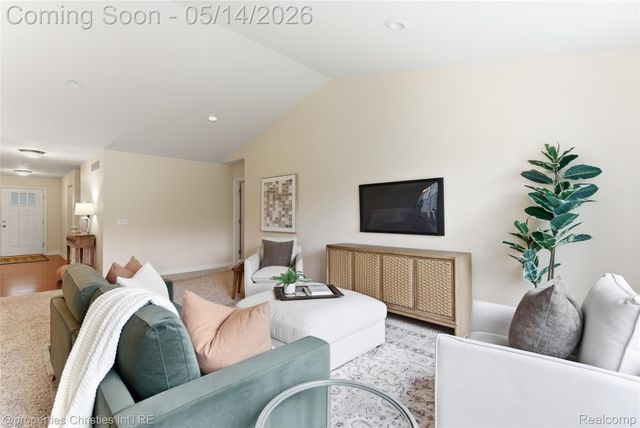 2213 Bridge Water 1, Oxford Charter Township, MI 48371