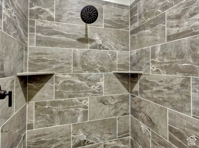 2323 E ESCONDIDO DR, Washington, UT 84780