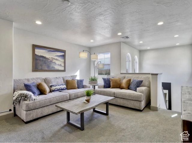 2323 E ESCONDIDO DR, Washington, UT 84780