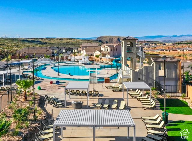 2323 E ESCONDIDO DR, Washington, UT 84780