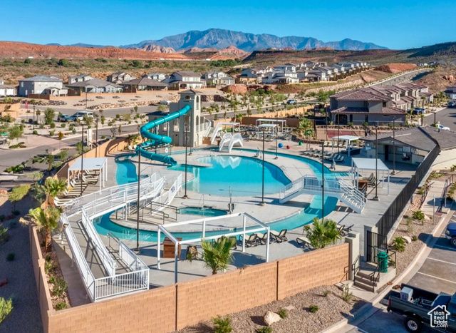 2323 E ESCONDIDO DR, Washington, UT 84780