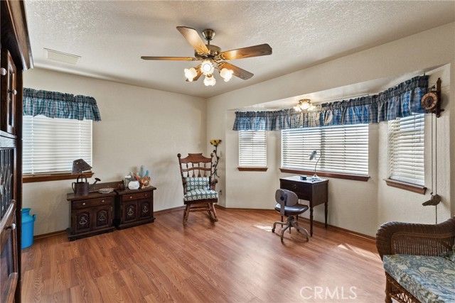 8727 W Avenue E12, Lancaster, CA 93536