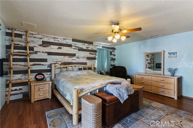 8727 W Avenue E12, Lancaster, CA 93536