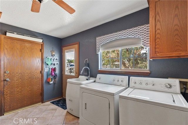 8727 W Avenue E12, Lancaster, CA 93536