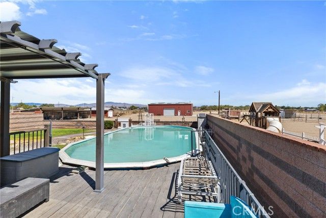 8727 W Avenue E12, Lancaster, CA 93536