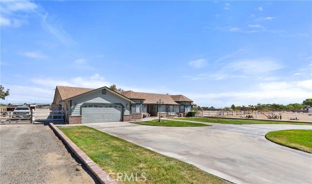 8727 W Avenue E12, Lancaster, CA 93536