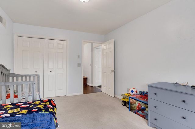 24 WARWICK CIRCLE, Mechanicsburg, PA 17050