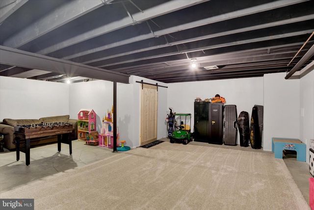 24 WARWICK CIRCLE, Mechanicsburg, PA 17050