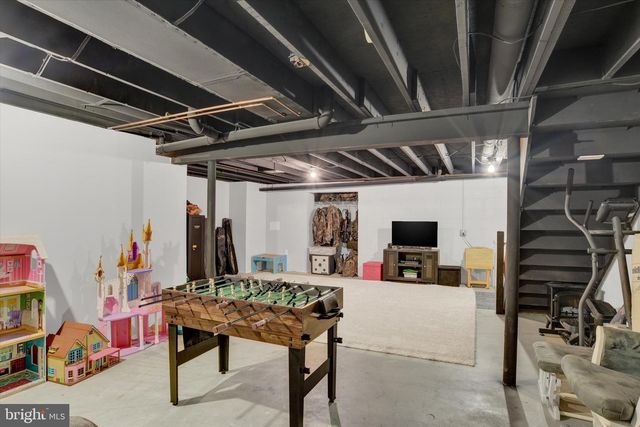 24 WARWICK CIRCLE, Mechanicsburg, PA 17050