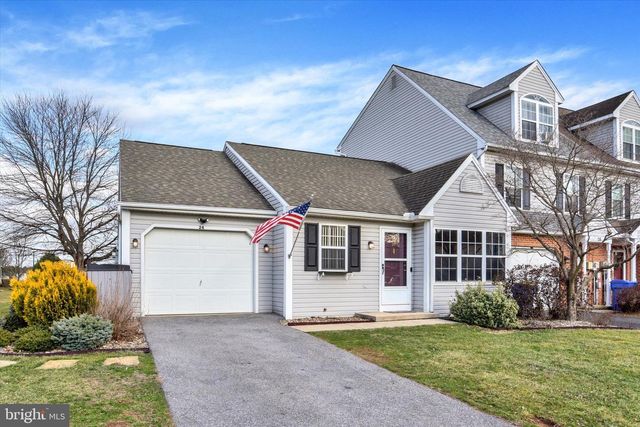 24 WARWICK CIRCLE, Mechanicsburg, PA 17050