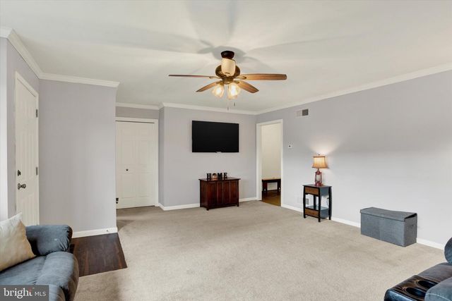 24 WARWICK CIRCLE, Mechanicsburg, PA 17050