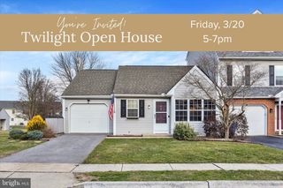 24 WARWICK CIRCLE, Mechanicsburg, PA 17050